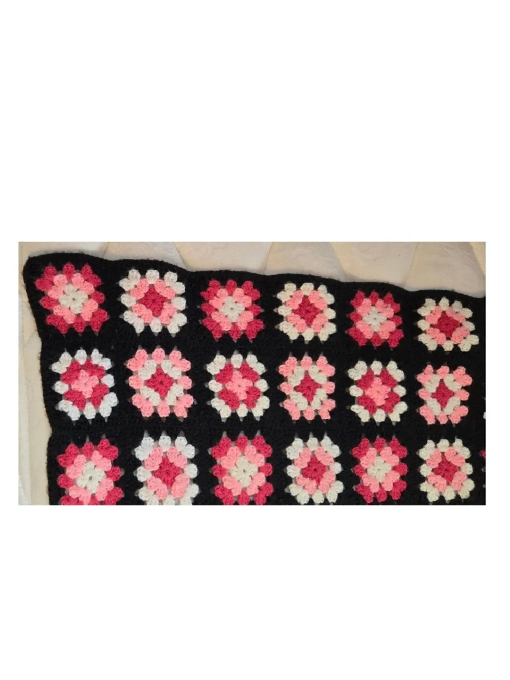 Vintage 80s Blanket Queen Hand Crocheted Black Pink White Granny Square Home VTG